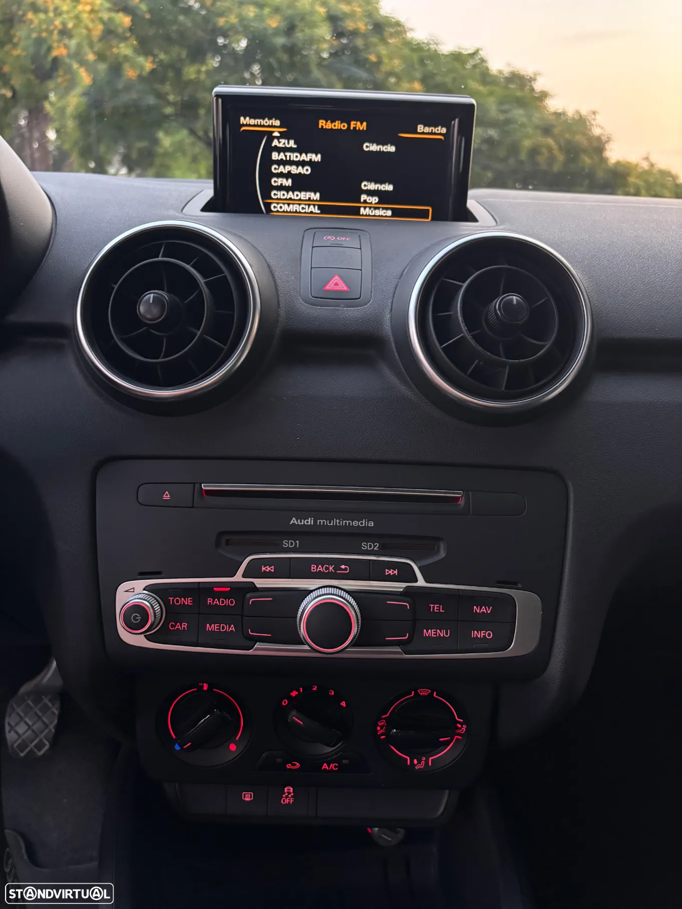 Audi A1 Sportback 1.0 TFSI Design - 8