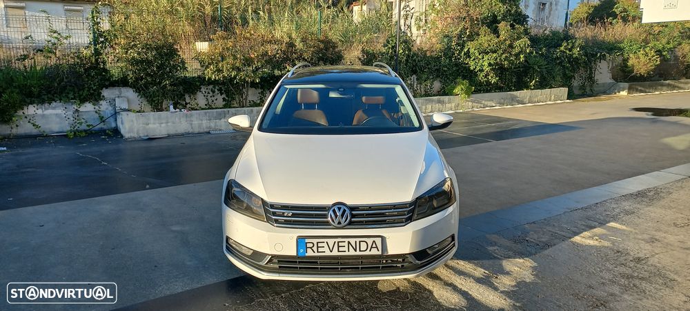 VW Passat Variant 2.0 TDi Highline Navig DSG - 17