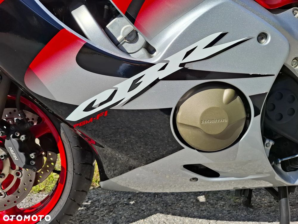 Honda CBR - 30