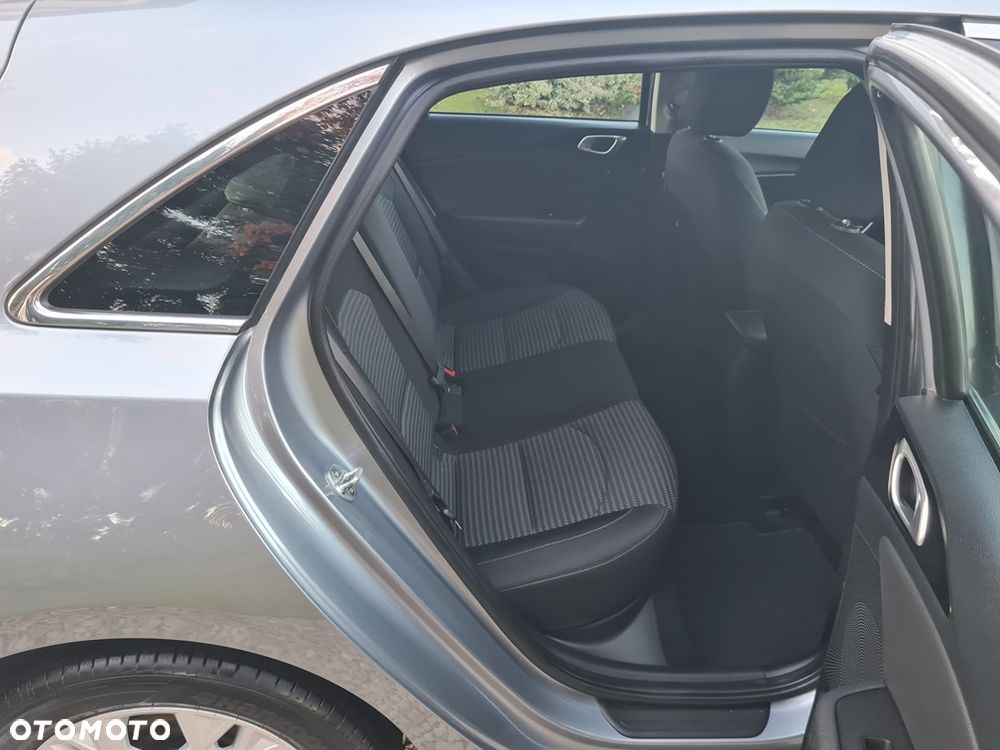 Kia Ceed 1.5 T-GDI OPF Platinum Edition - 15
