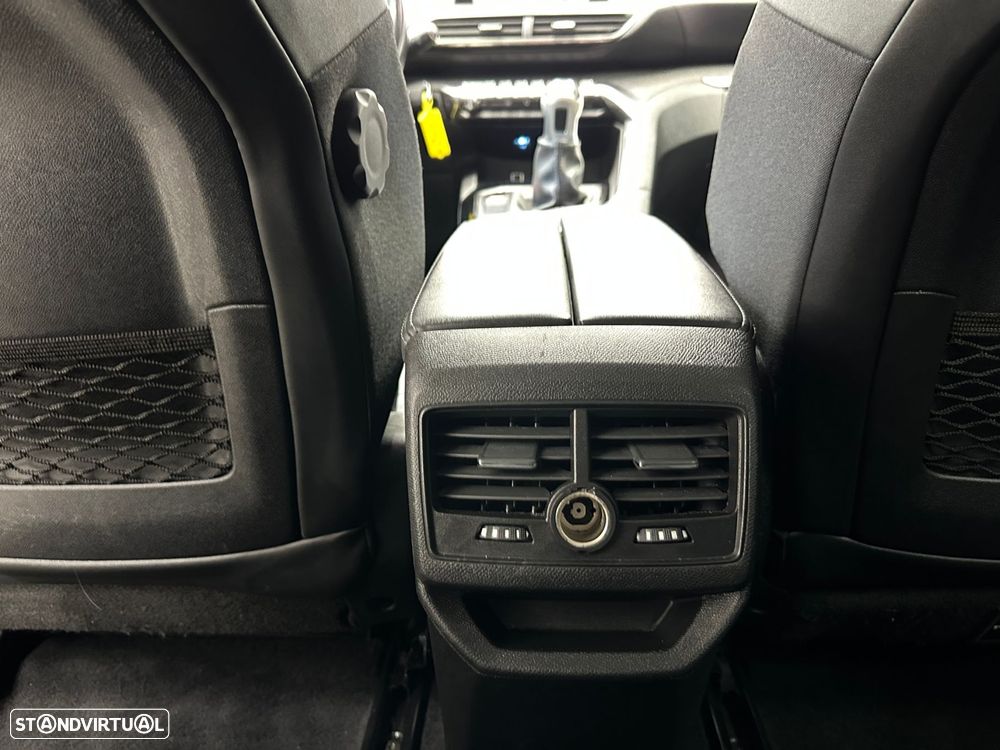 Peugeot 3008 1.5 BlueHDi Allure - 17
