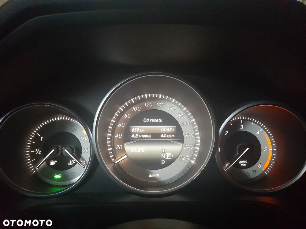 Mercedes-Benz Klasa E 220 BlueTEC 4-Matic Classic - 6