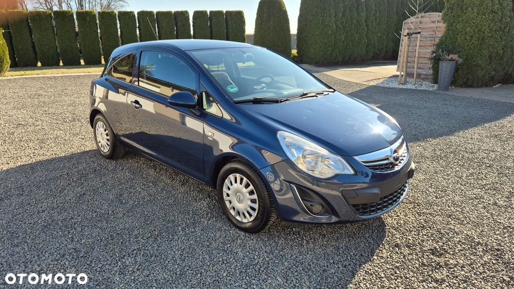Opel Corsa 1.4 16V Satellite - 9