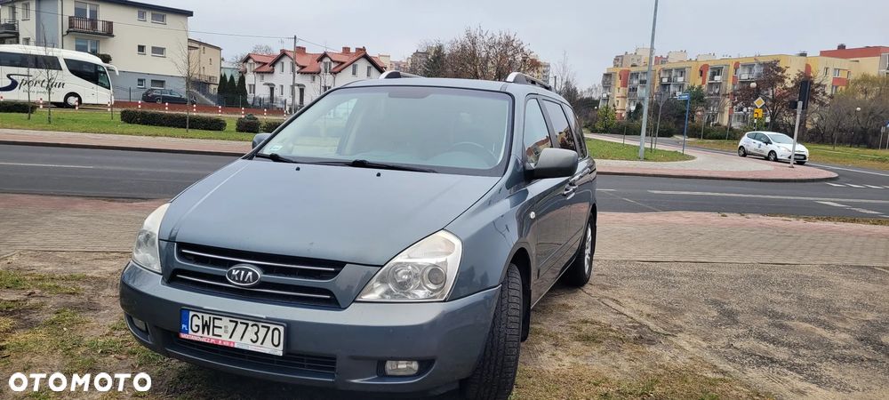Kia Carnival 2.9 CRDi EX - 4