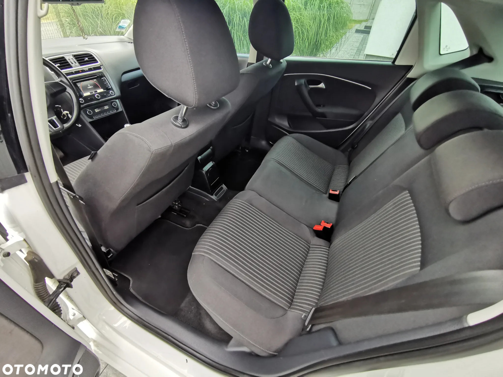 Volkswagen Polo 1.6 TDI DPF Highline - 11