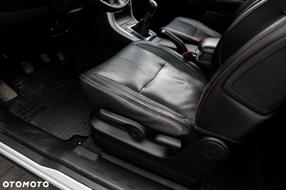 Suzuki Grand Vitara 1.6 Black&White - 21