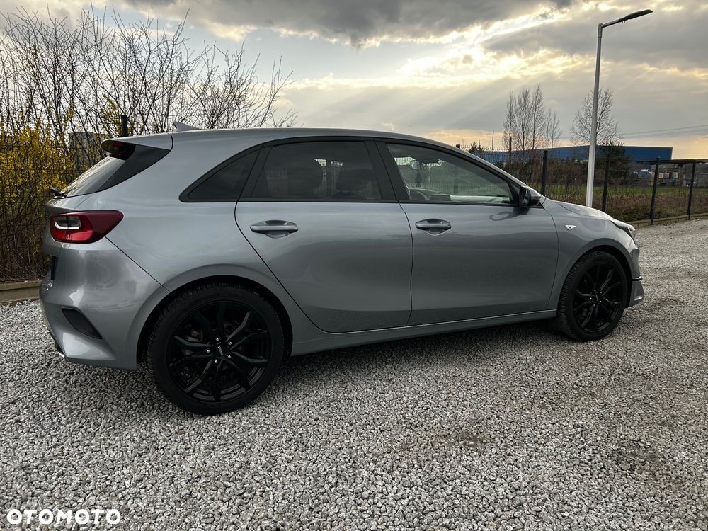 Kia Ceed 1.5 T-GDI OPF Vision - 13