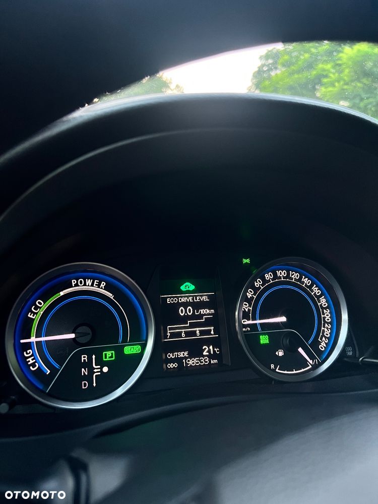 Toyota Auris 1.8 HSD Sol - 22