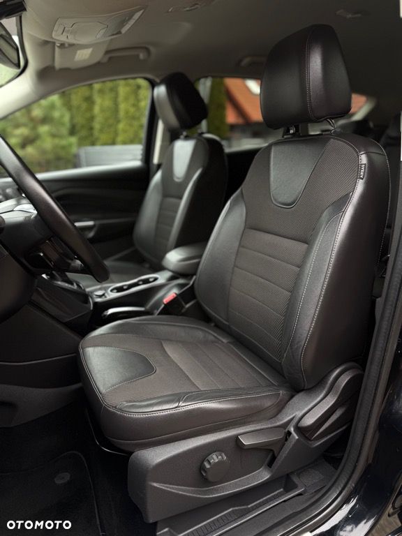 Ford Kuga 2.0 TDCi 4x4 Titanium - 7