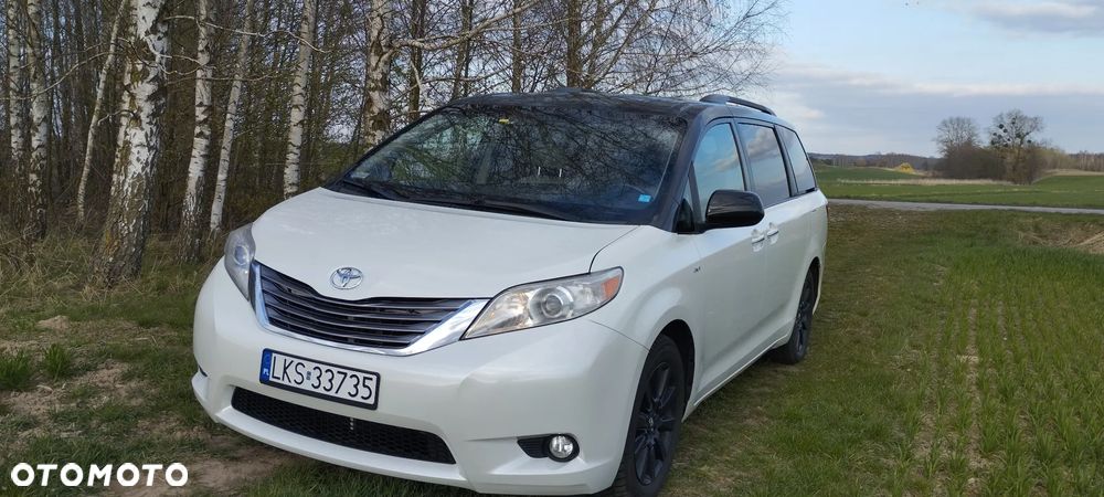 Toyota Sienna 3.5 V6 XLE AWD - 4