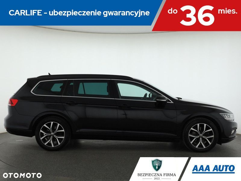 Volkswagen Passat Variant - 8