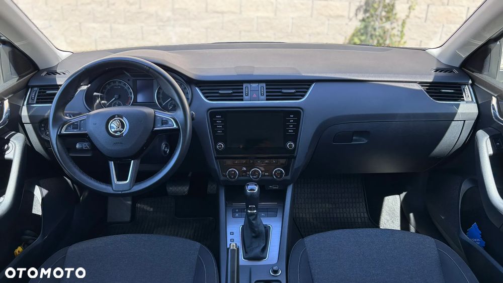 Skoda Octavia 2.0 TDI SCR Style DSG - 19