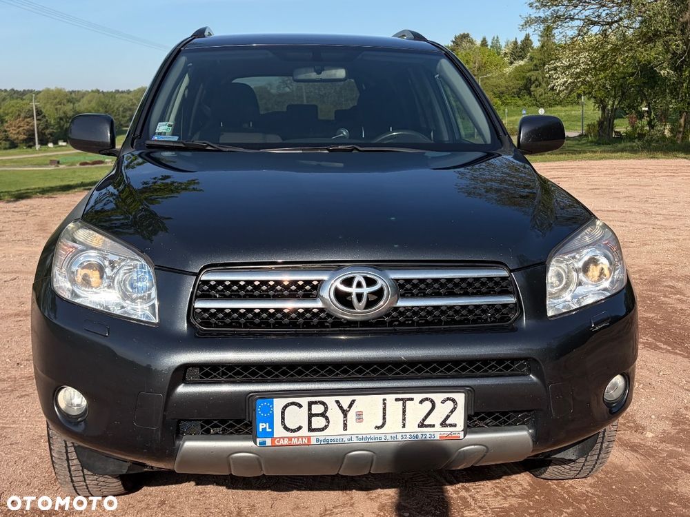 Toyota RAV4 - 2