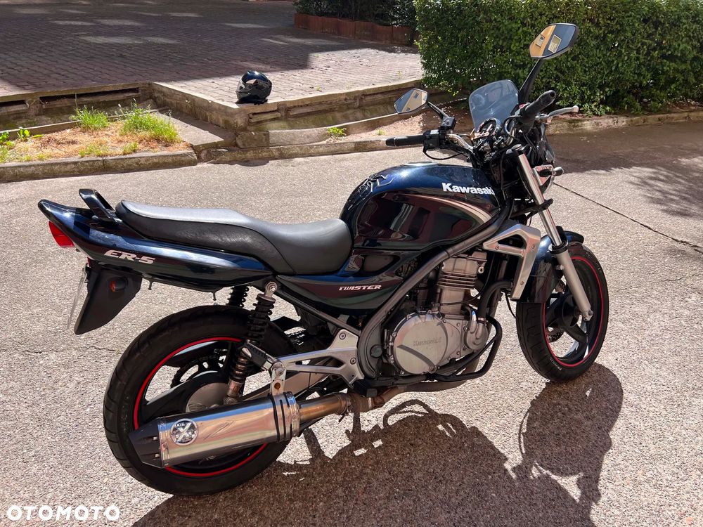 Kawasaki ER - 1