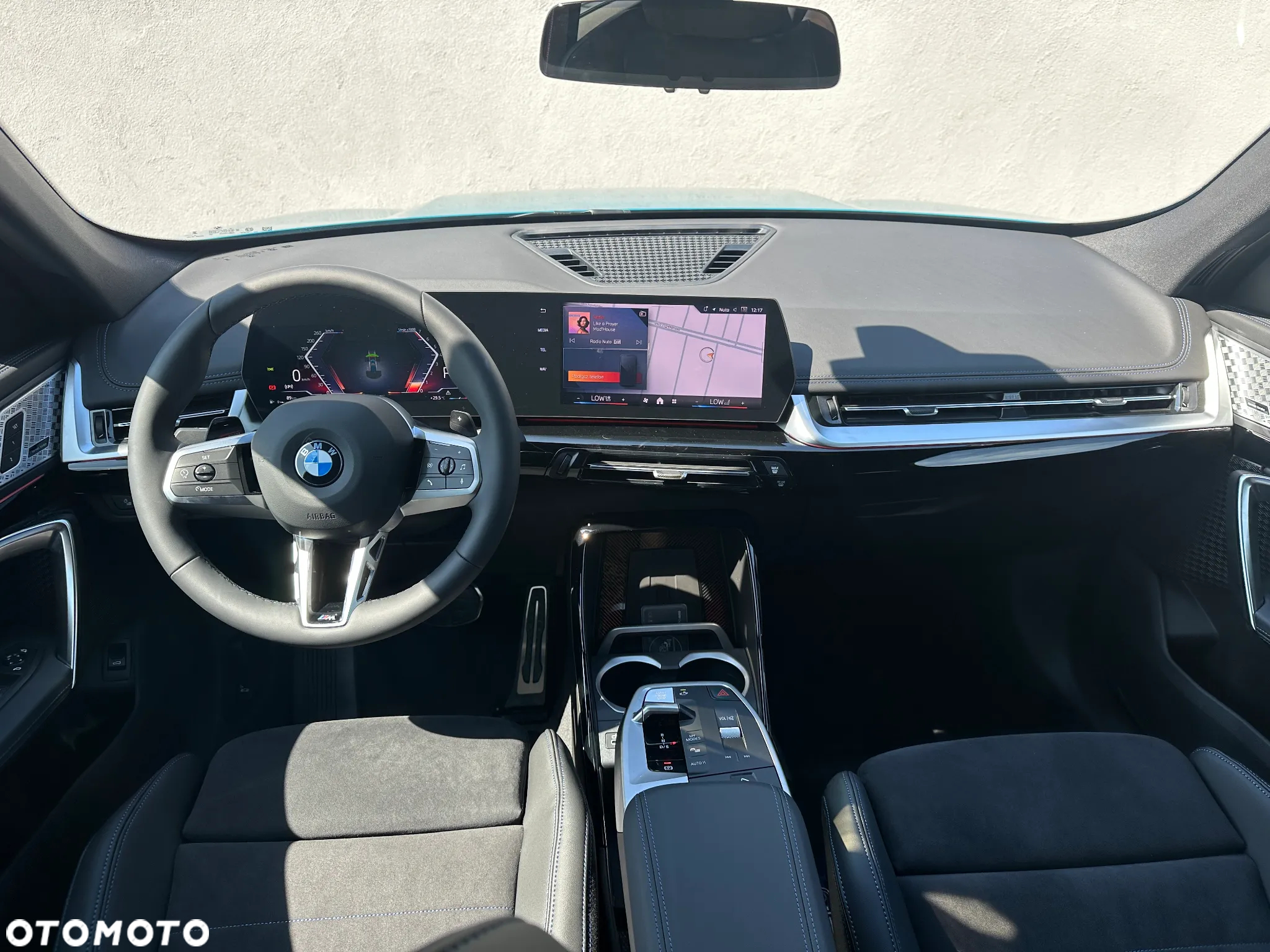 BMW X1 - 10