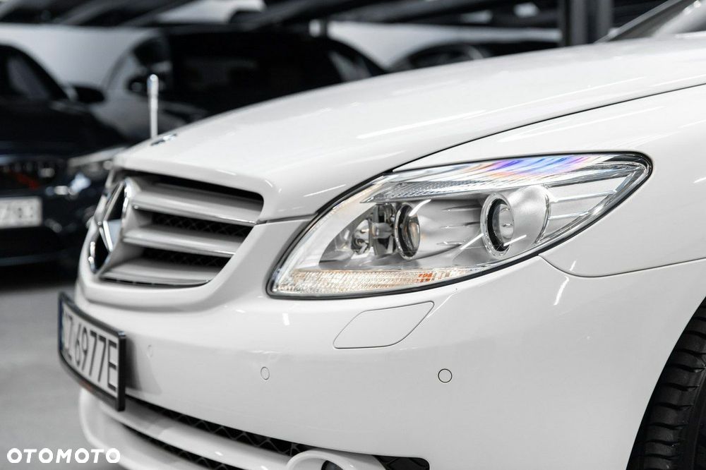 Mercedes-Benz CL 500 7G-TRONIC - 12