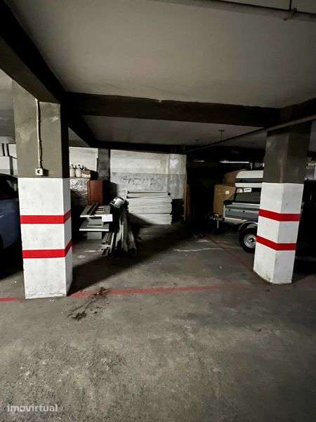 Lugar garagem rio tinto santegãos forno - Grande imagem: 4/4
