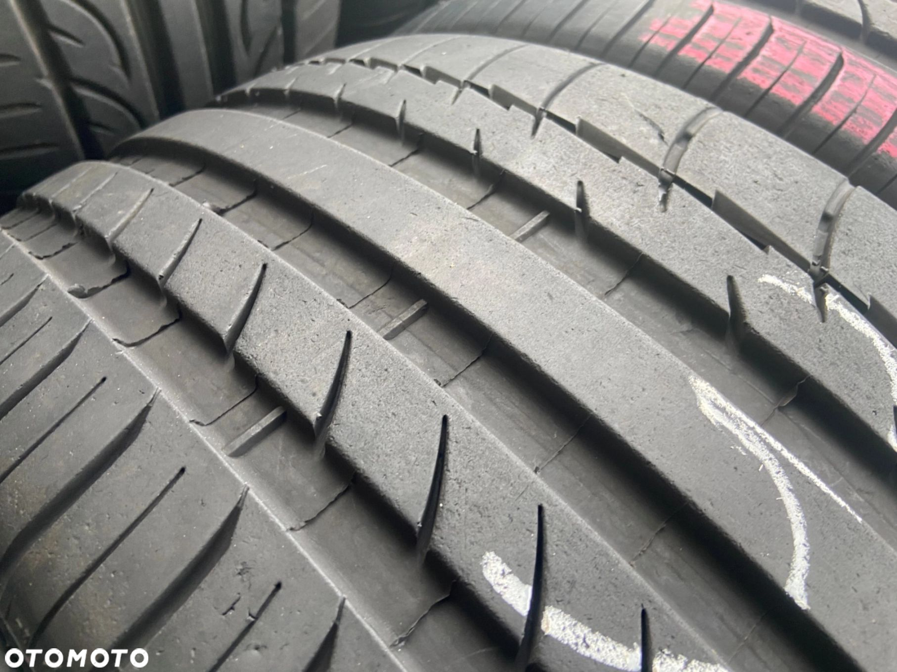 235/35/19 Michelin Pilot Sport_5mm_2szt_(329) - 4