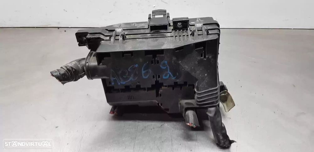 CAIXA RELÉS / FUSÍVEIS KIA CARENS III LIMUSINA 2007 -919501D220 - 3