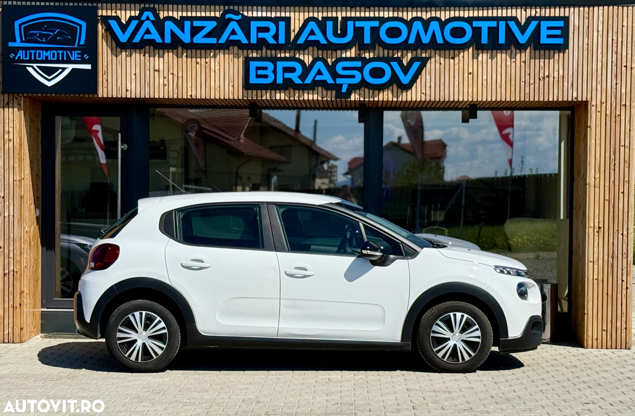Citroën C3 BlueHDi 100 S&S PLUS - 4