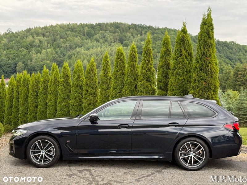 BMW Seria 5 520d M Sport Edition - 9