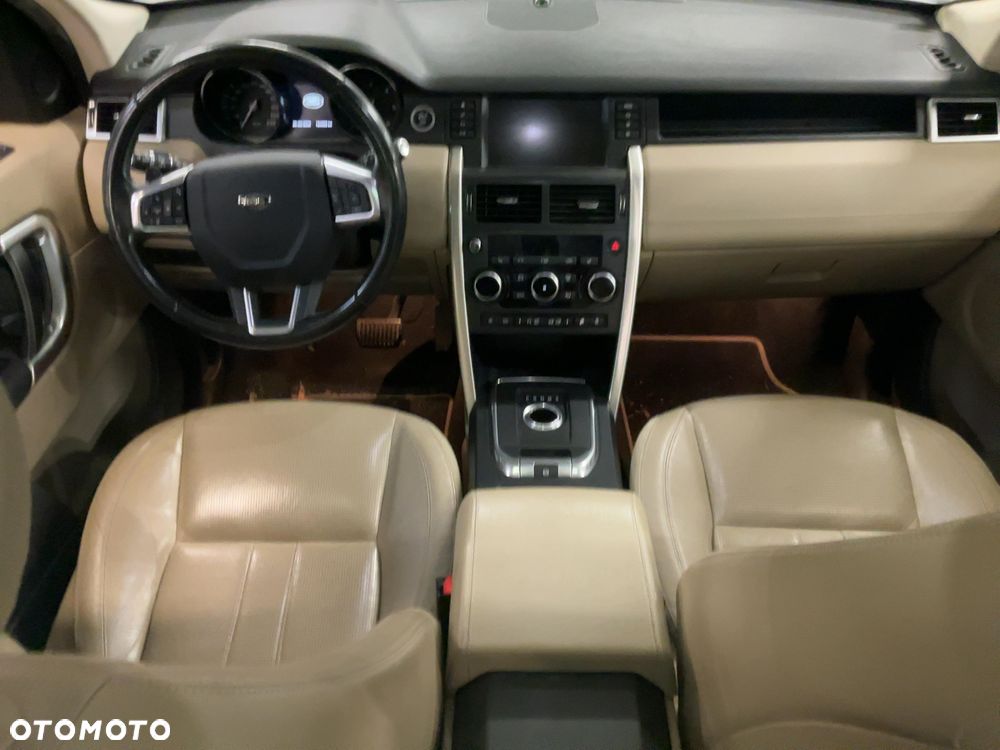 Land Rover Discovery Sport TD4 HSE - 32