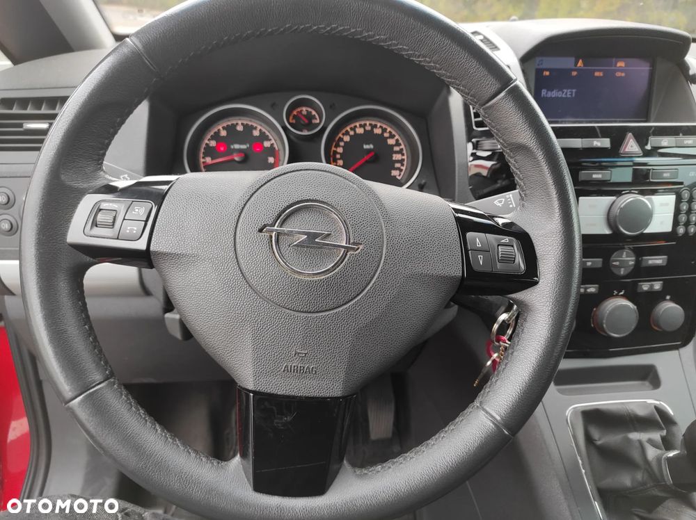 Opel Zafira 1.8 Innovation - 25