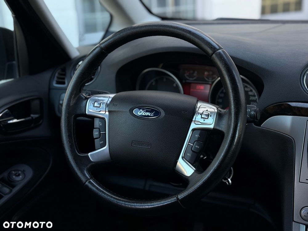 Ford Galaxy 2.0 TDCi DPF Titanium - 20