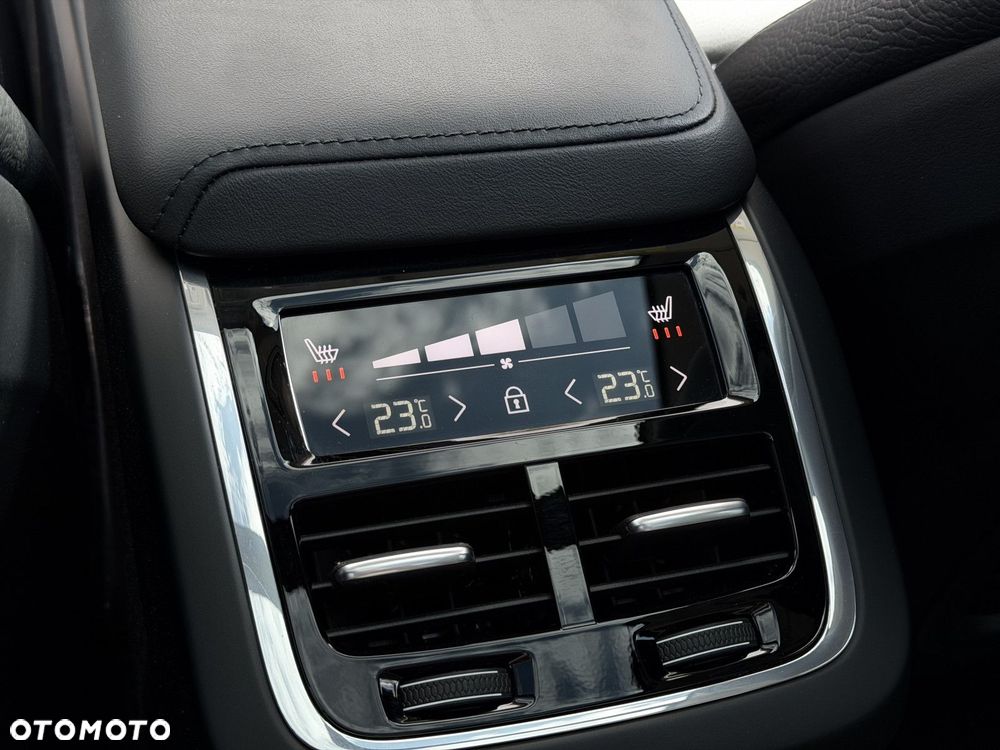 Volvo V60 Cross Country - 15