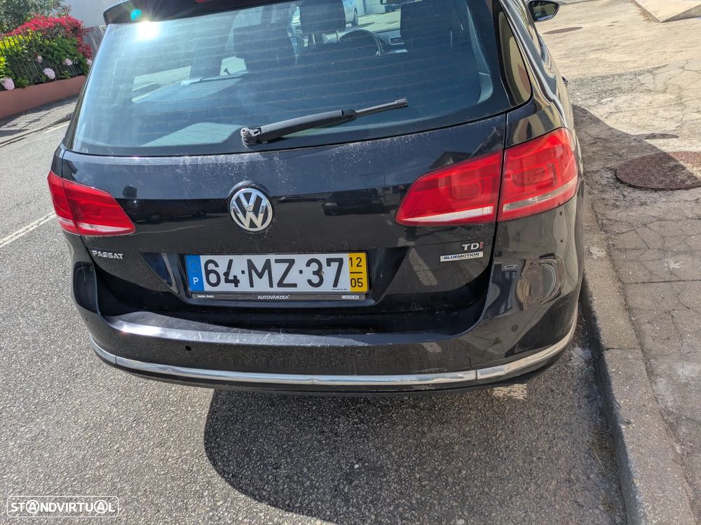 VW Passat 1.6 TDI Edition Conf.BM - 2