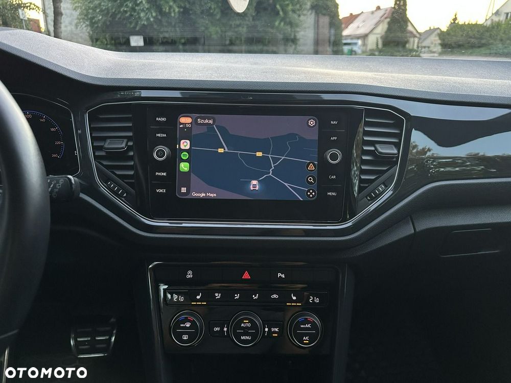 Volkswagen T-Roc - 19