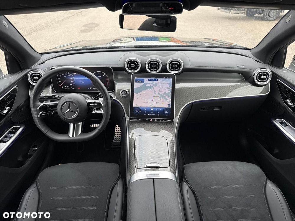 Mercedes-Benz GLC - 19