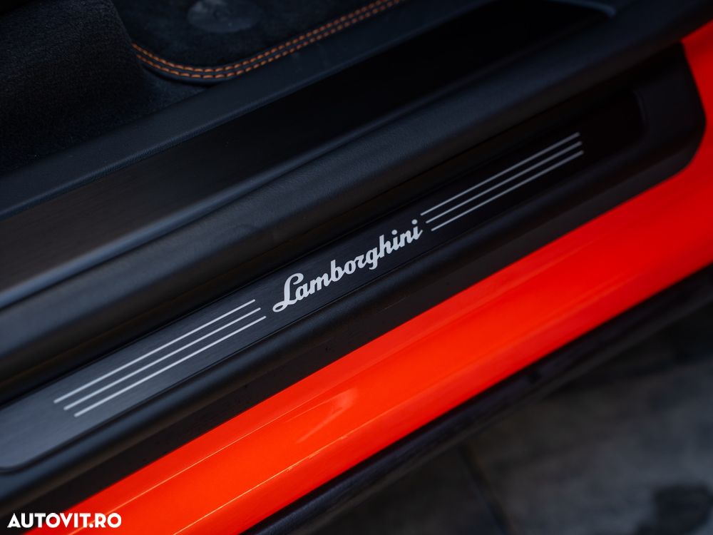 Lamborghini URUS - 14