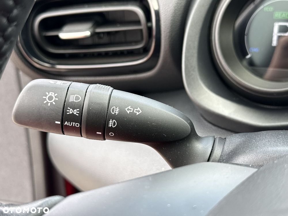 Toyota Yaris Hybrid 1.5 Comfort - 19