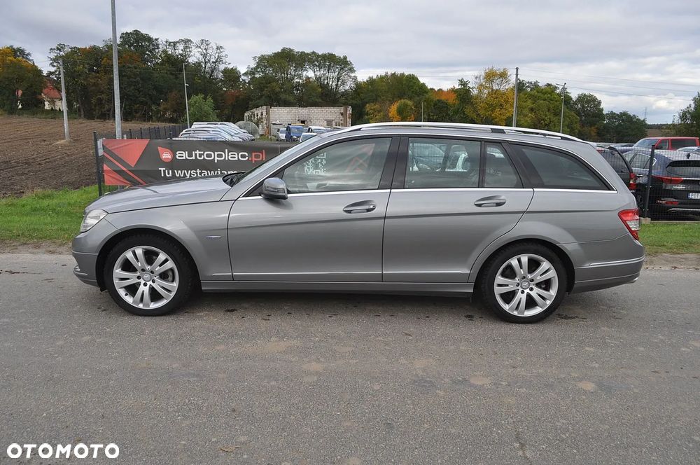 Mercedes-Benz Klasa C 200 T CGI Automatik BlueEFFICIENCY Avantgarde - 7