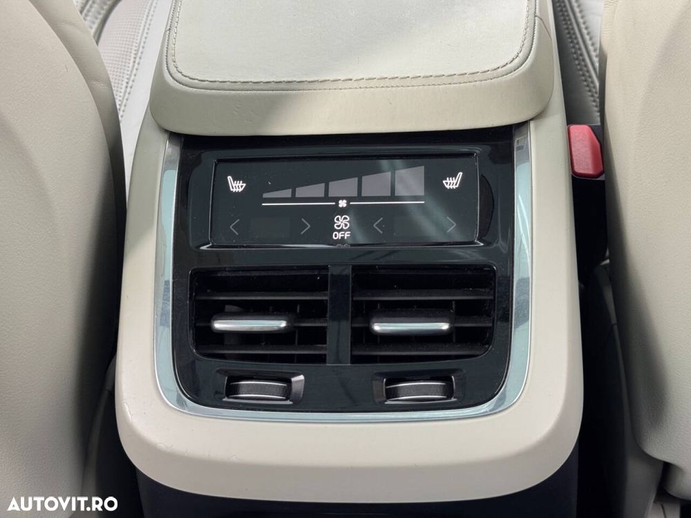 Volvo XC 90 T8 Twin Engine AWD Inscription - 12