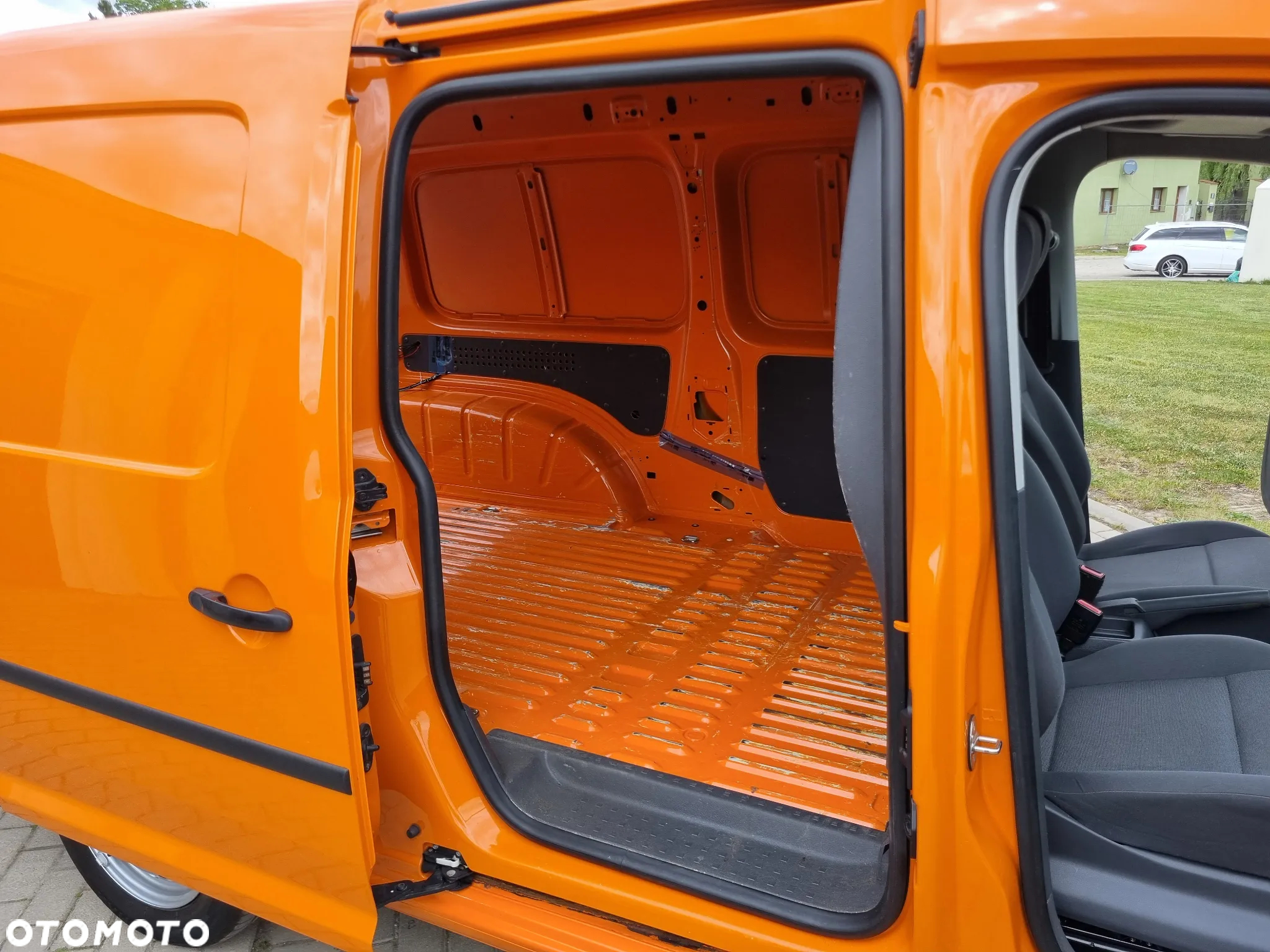 Volkswagen Caddy Klimatyzacja Long Długi L2H1 - 13