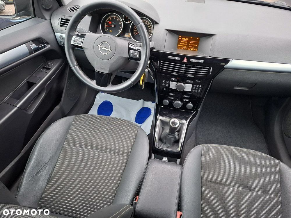 Opel Astra 1.8 Innovation - 12
