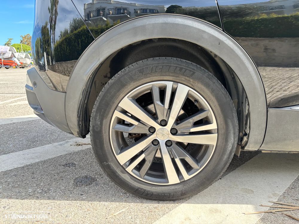 Peugeot 3008 1.6 Hybrid Allure e-EAT8 - 6