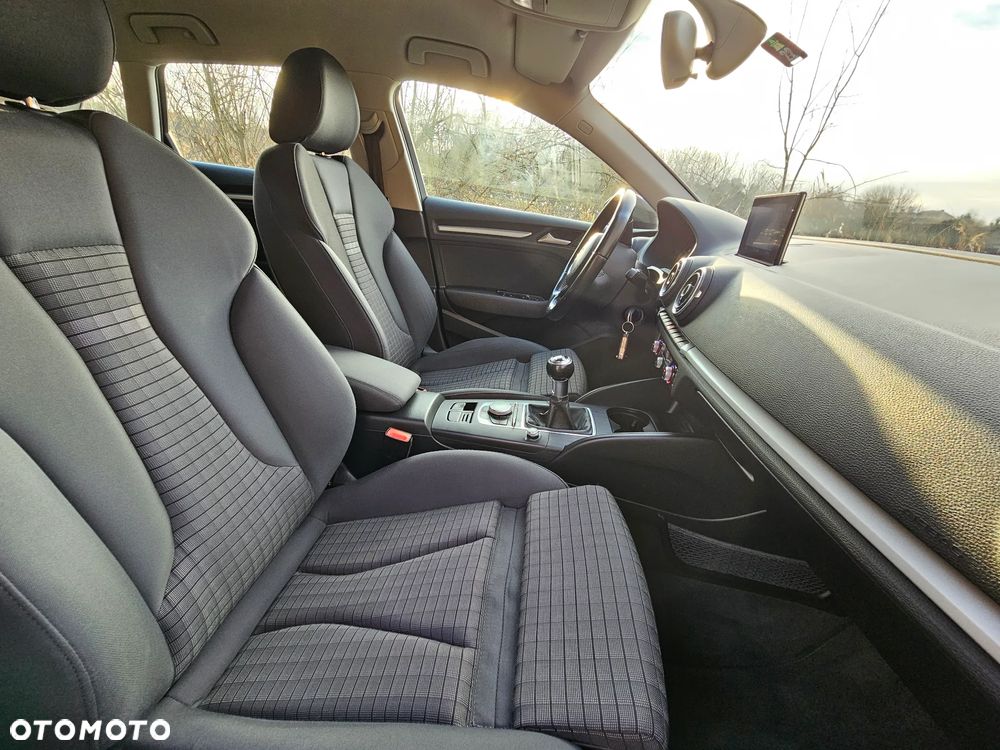 Audi A3 Sportback - 30