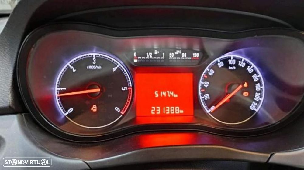 Opel Corsa Van Outro - 2