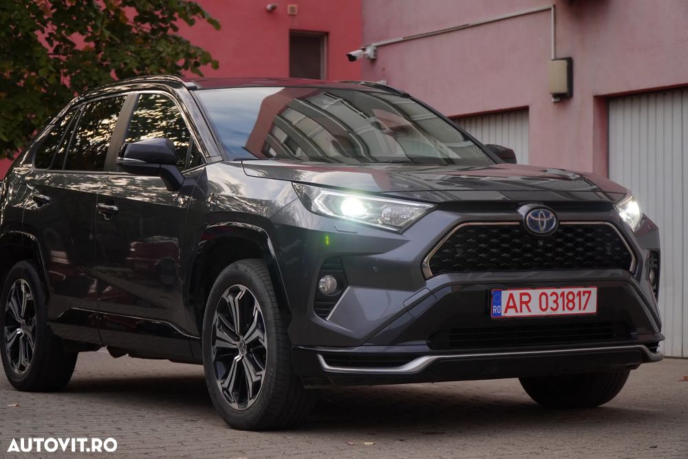 Toyota RAV4 - 16