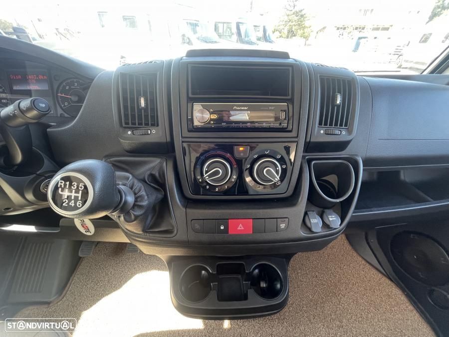 Pilote Galaxy G 740 cama central e basculante - 17