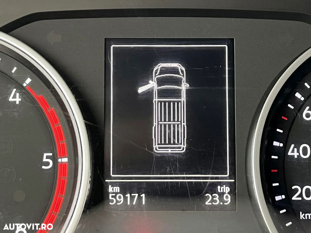 Volkswagen Crafter Furgon L4H3 - 18