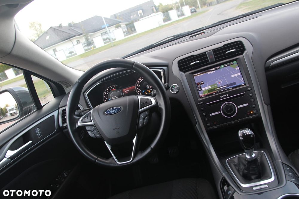 Ford Mondeo 1.6 TDCi ECOnetic Start-Stopp Titanium - 13