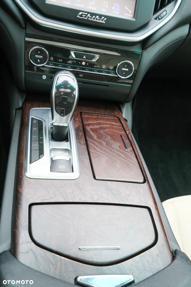 Maserati Ghibli - 9