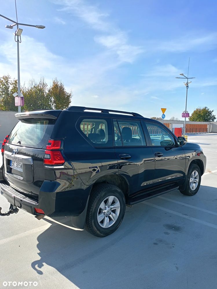 Toyota Land Cruiser LC 2.8 D-4D Prado - 4