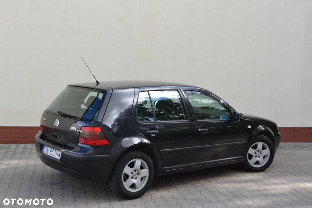 Volkswagen Golf 1.4 Comfortline - 12
