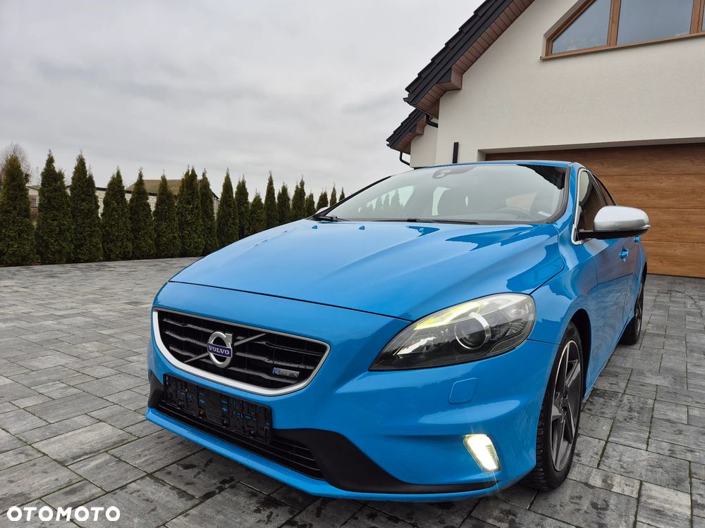 Volvo V40 D2 R Design - 9