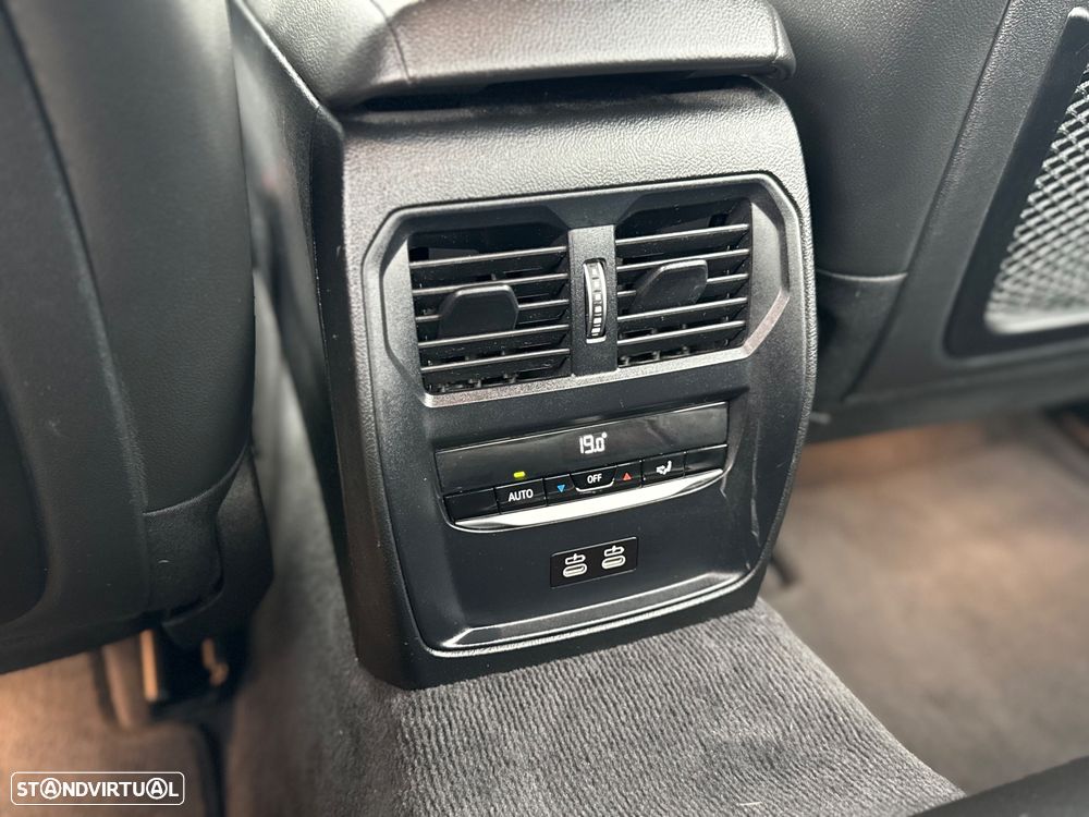 BMW 320 d Pack M Auto - 42